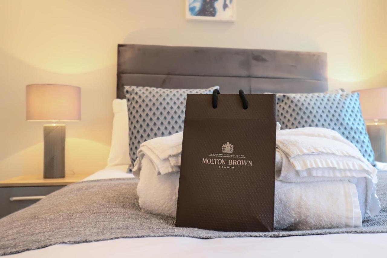 Portfolio Apartments - Welwyn Town Centre 韦林花园城 外观 照片