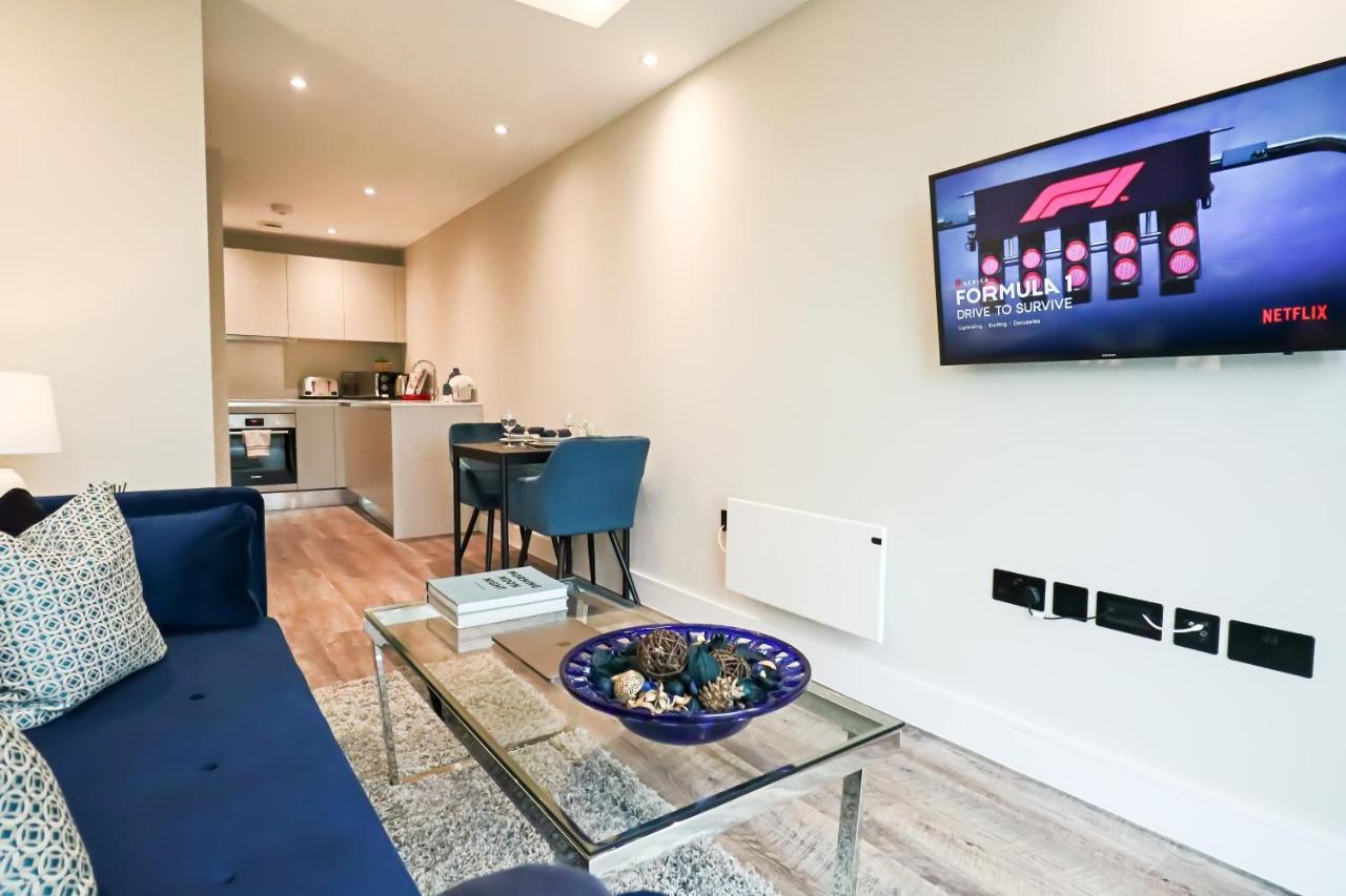 Portfolio Apartments - Welwyn Town Centre 韦林花园城 外观 照片